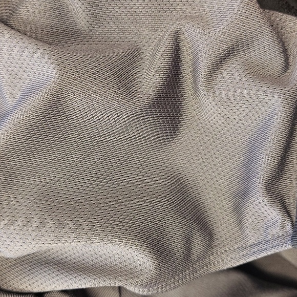 Reebok Women's Grey and Black Athletic Shorts With Liner - Picture 9 of 12